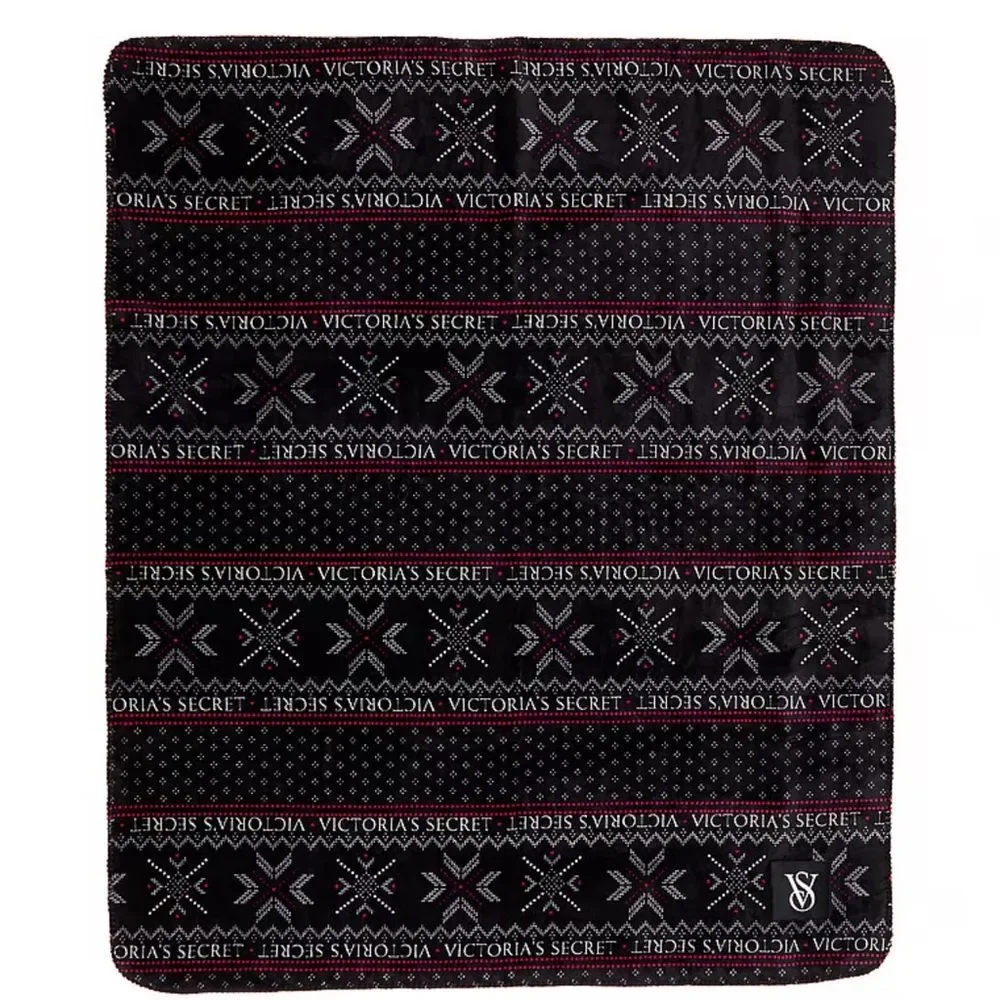 Victoria's Secret Soft Sherpa Cozy Fleece Throw Plush Blanket NWT